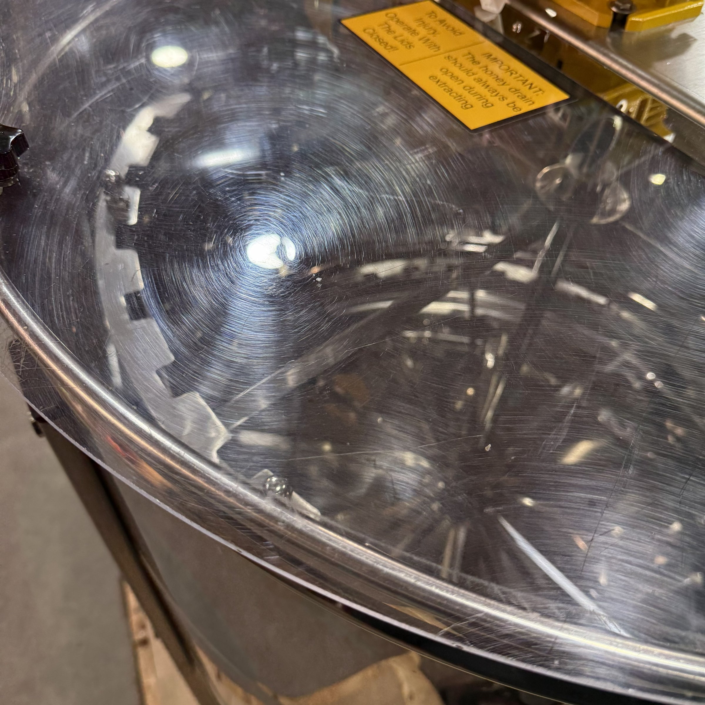 Maxx32 Honey Extractor - CLEARANCE - Lot 148