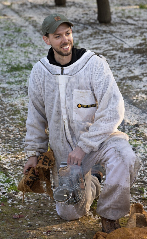 The Golden Rules of Beekeeping according to Blake & Kamon