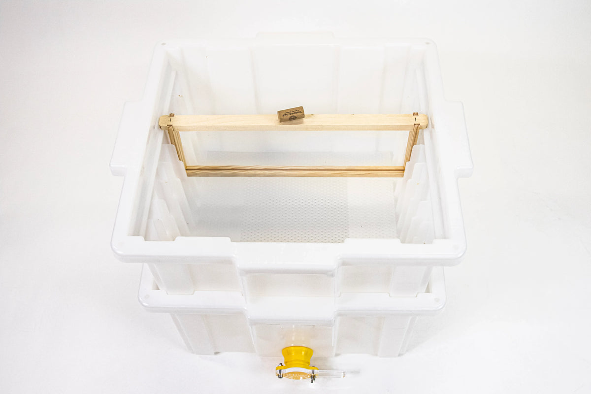 Hive Butler Uncapping Tank | Honey Uncapping Tools – HillCo, LLC