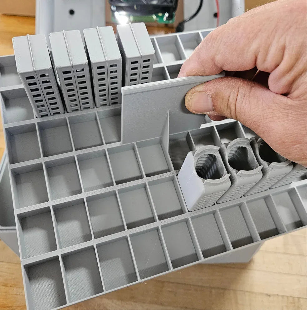 EZPZ Incubator