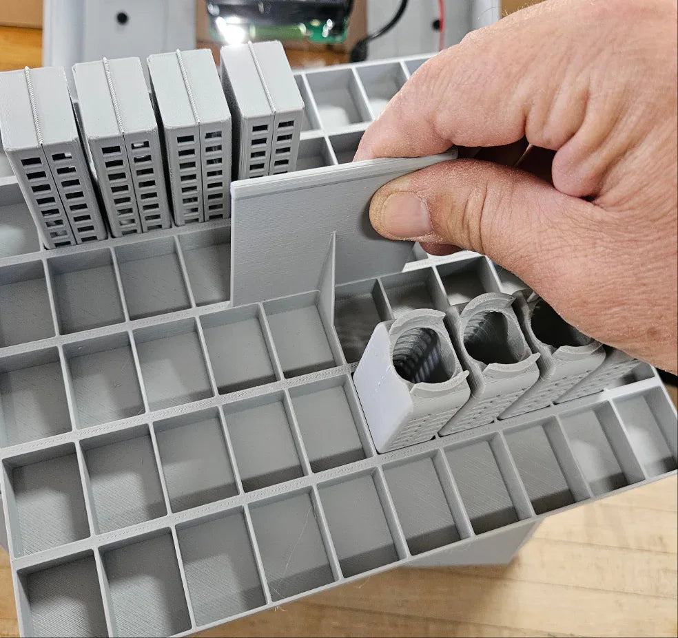 EZPZ Incubator