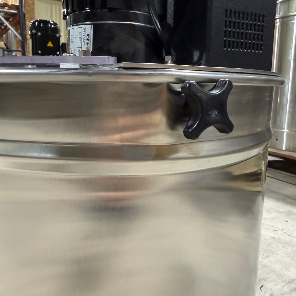 Lot 254 | 9 Gallon Honey Creamer