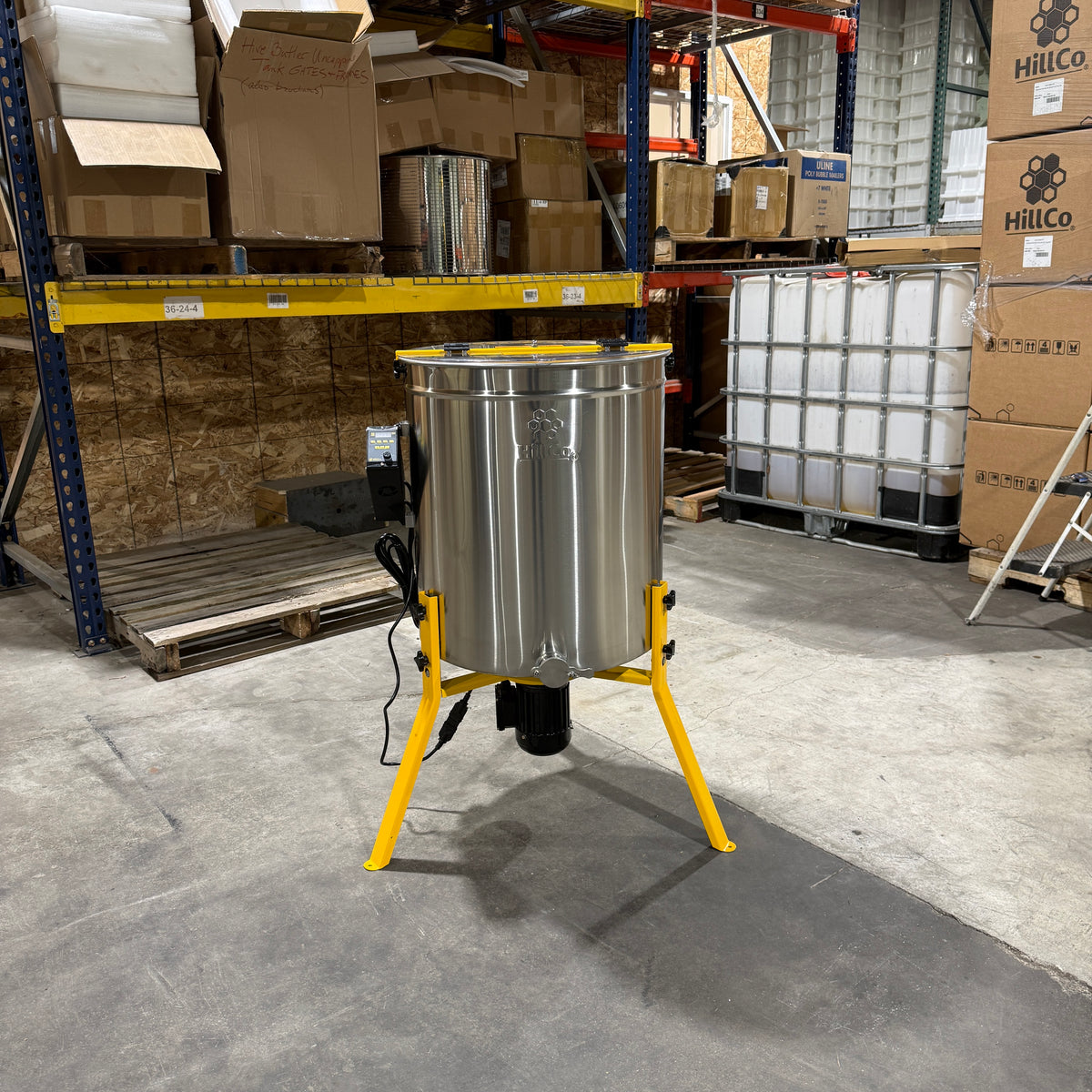 Maxx12 Honey Extractor - 12 Frame Radial - CLEARANCE Lot# 306