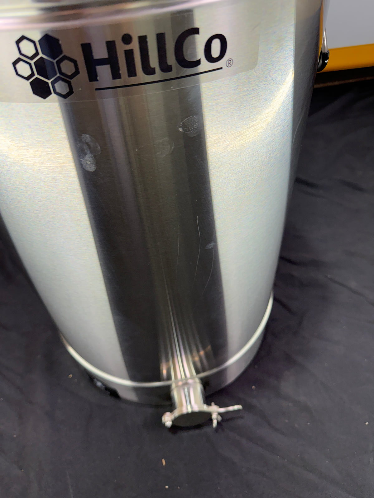 Honey Storage & Bottling Tank - 16 Gallon Clearance Lot 225