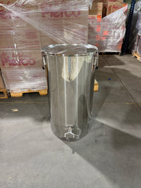 18 Gallon Storage Tank - Clearance - Lot #316