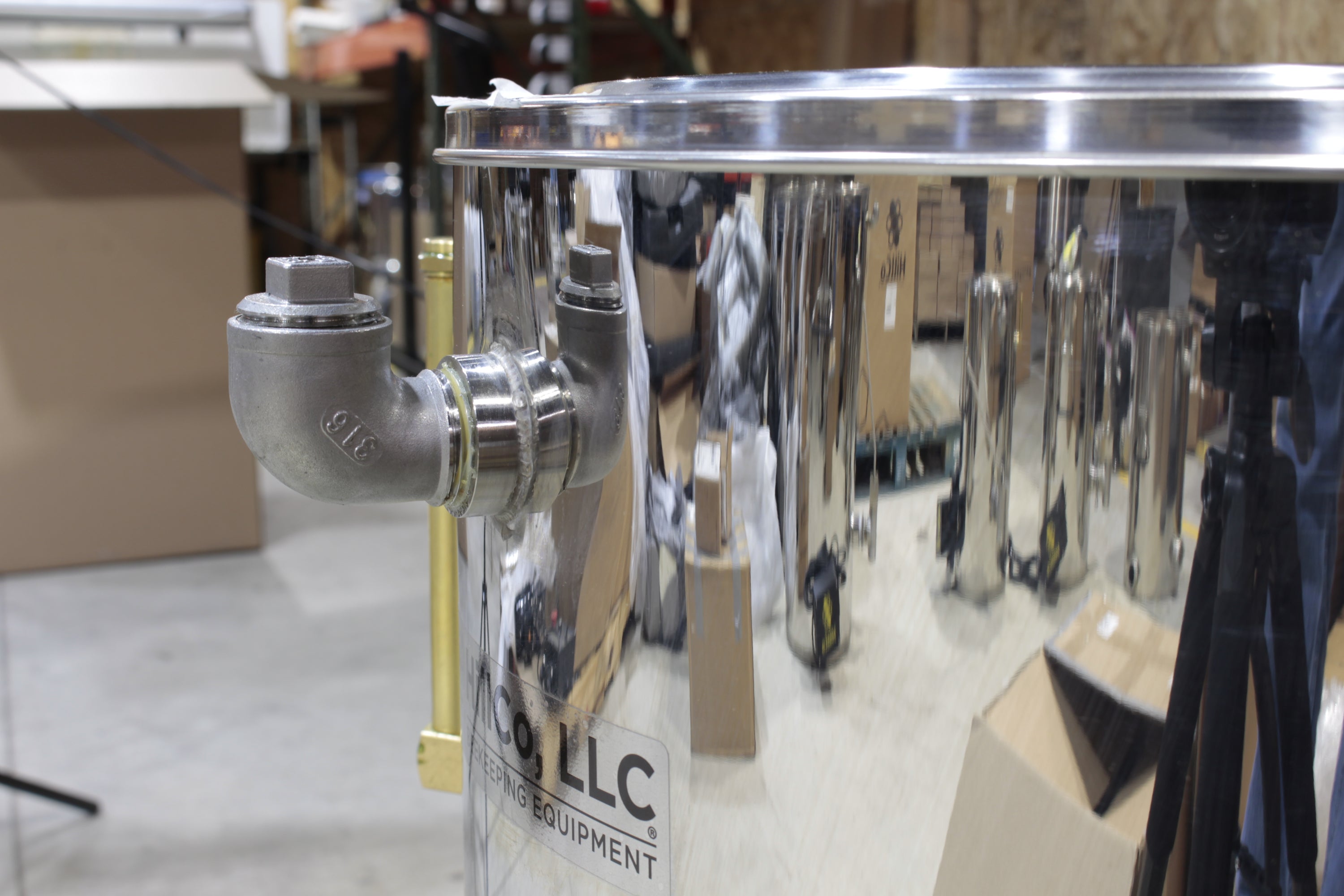 19 Gallon Heated Bottling Tank - CLEARANCE - Lot #34