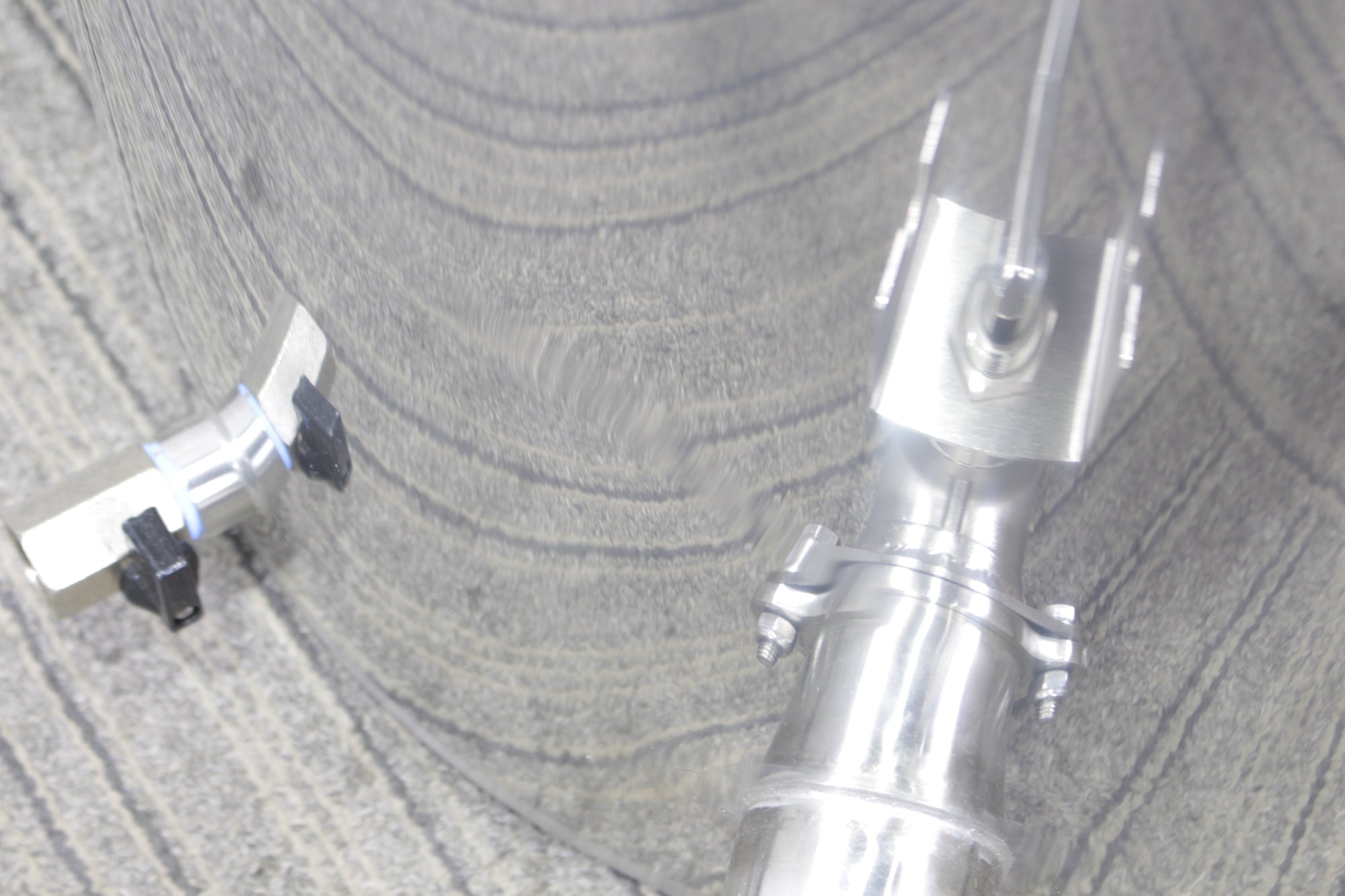 16 Gallon Heated Bottling Tank - CLEARANCE - Lot #53