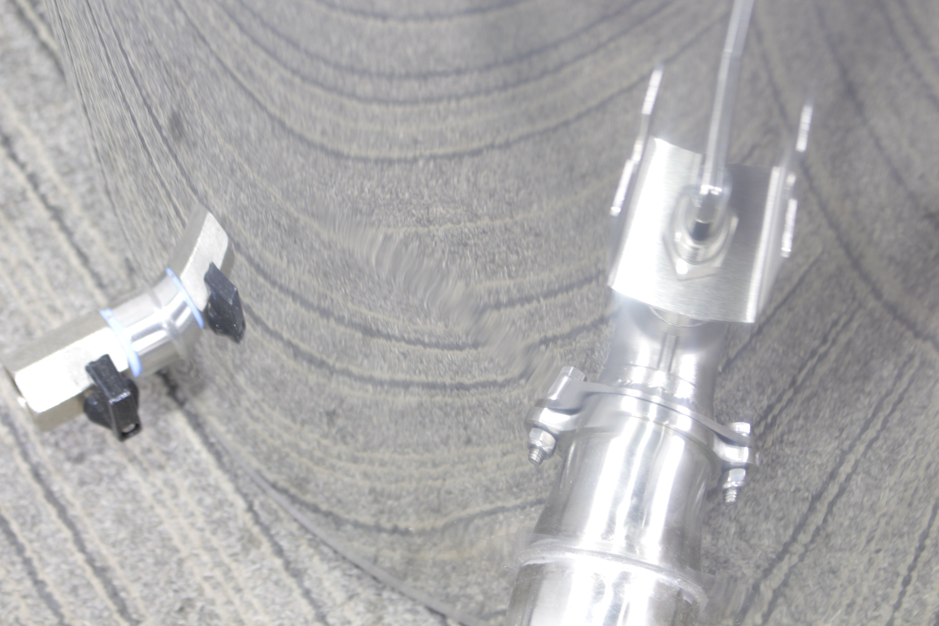 16 Gallon Heated Bottling Tank - CLEARANCE - Lot #53