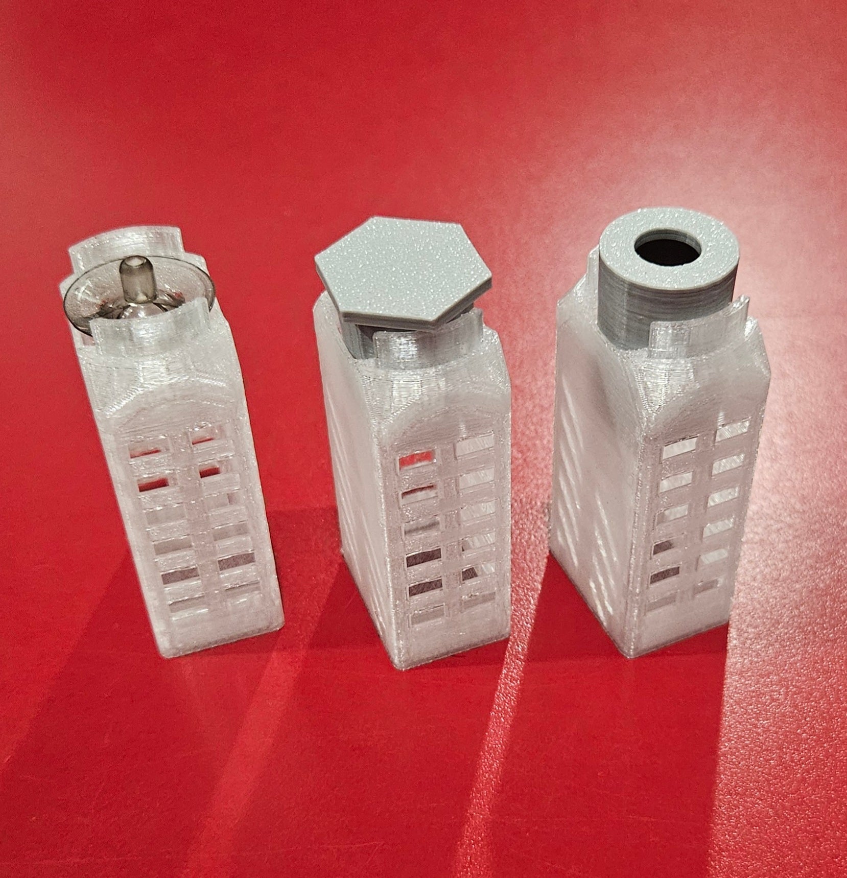 EZPZ Queen Cages, pk30